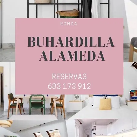 Buhardilla Alameda 아파트